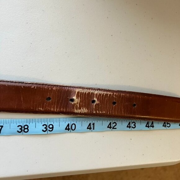 Allen Edmonds Soft Tan Distressed Calfskin USA Made Belt - 40/XL - Picture 2 of 11